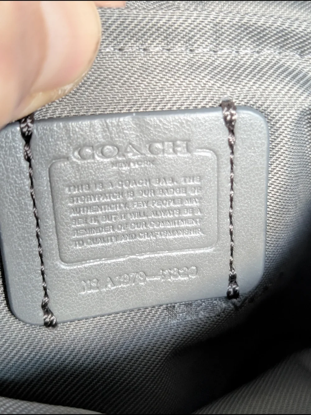 Coach Kitt Messenger Crossbody Bag in Gray Leather NWT